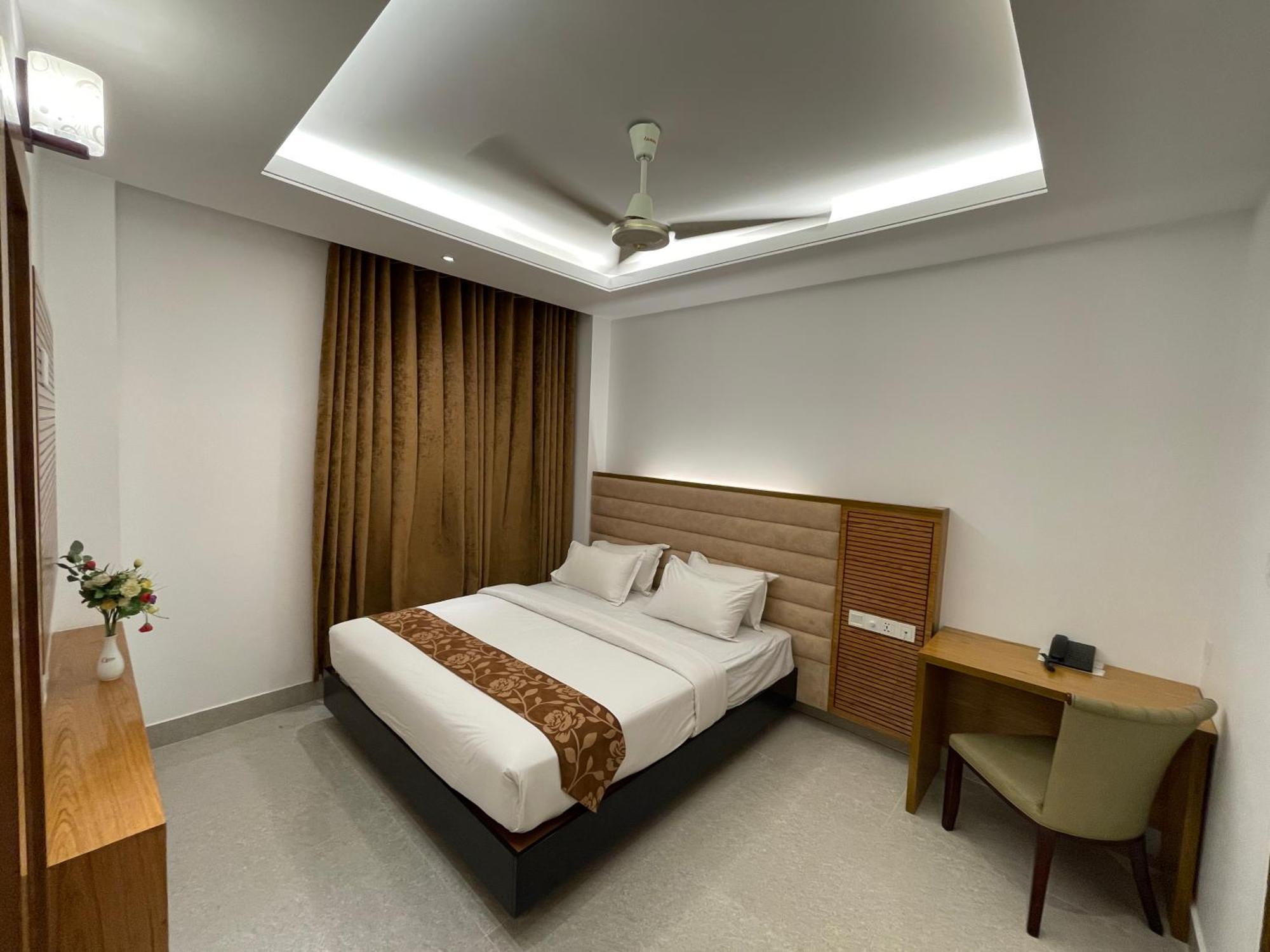 La Vista Hotel 실헷 외부 사진